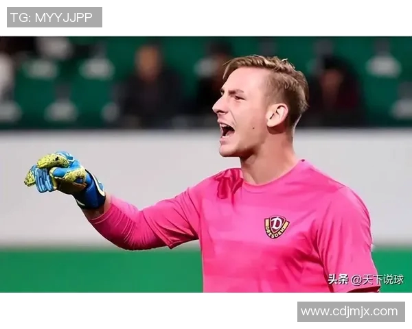 比勒菲尔德主场迎战汉堡期待精彩对决与激烈竞争 比勒菲尔德主场迎战汉堡期待精彩对决与激烈竞争