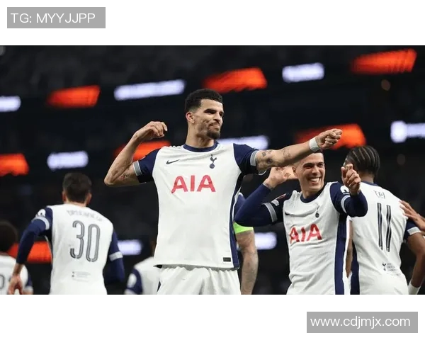 伯恩茅茨与伯恩利激战在即谁能在英超赛场上笑到最后 伯恩茅茨与伯恩利激战在即谁能在英超赛场上笑到最后