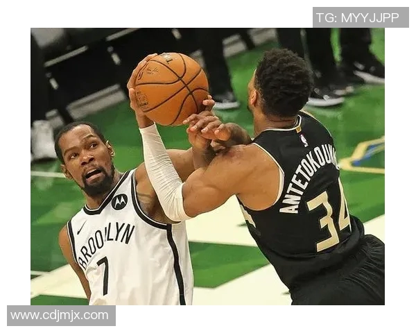 雄鹿与热火季后赛激战正酣精彩直播全程回顾与分析