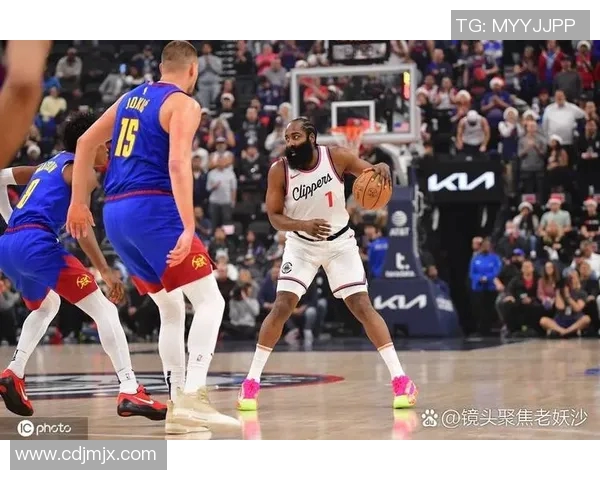 掘金与快船精彩对决回放分析全场亮点与战术解析